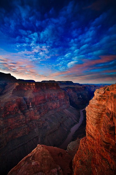 grand canyon and clouds